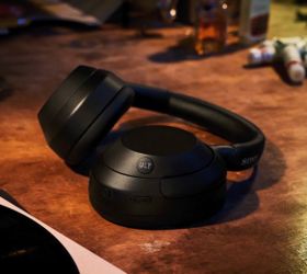 New! Sony ULT Power Sound Wear HearPhones BT