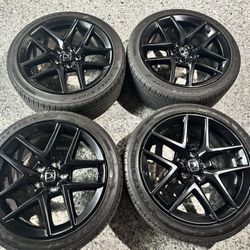 5x114.3 2025 Honda civic sport rims and ties