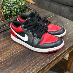 Size 9.5 Jordan 1 Low Bred 