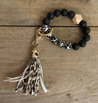 Wrislet Bangle Bracelet and Tassel Keychain with Clip just $3 xox