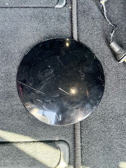 2011 Chevrolet Camaro gas cover lid