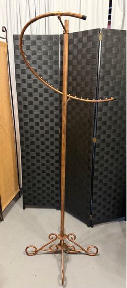 Boutique Spiral Garment Clothing Display Rack – Copper/Bronze – Needs Repair