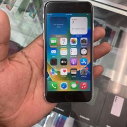 iPhone SE Unlocked All Carrie 