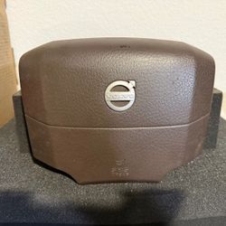 Volvo VNL Steering Airbag