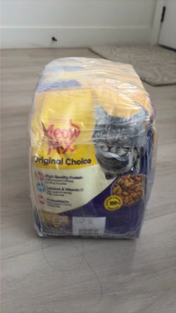 Meow mix cat food
