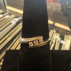 14KT Ring W/ Small Diamonds 37270-3