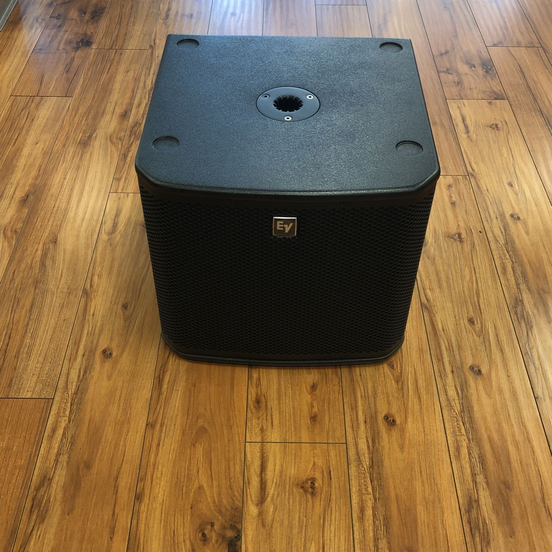 Electro-Voice ZXA1-Sub Speaker