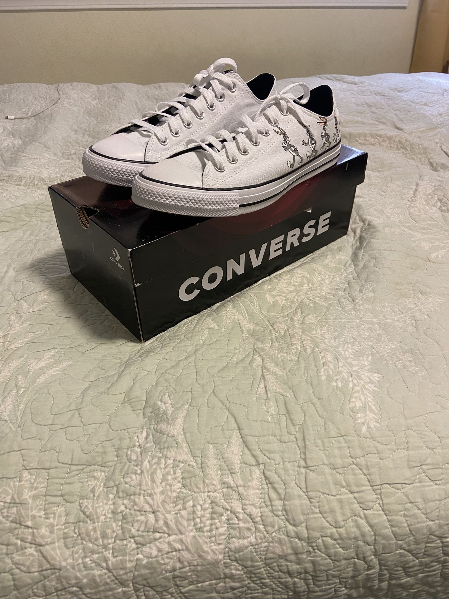 Bugs Bunny Converse