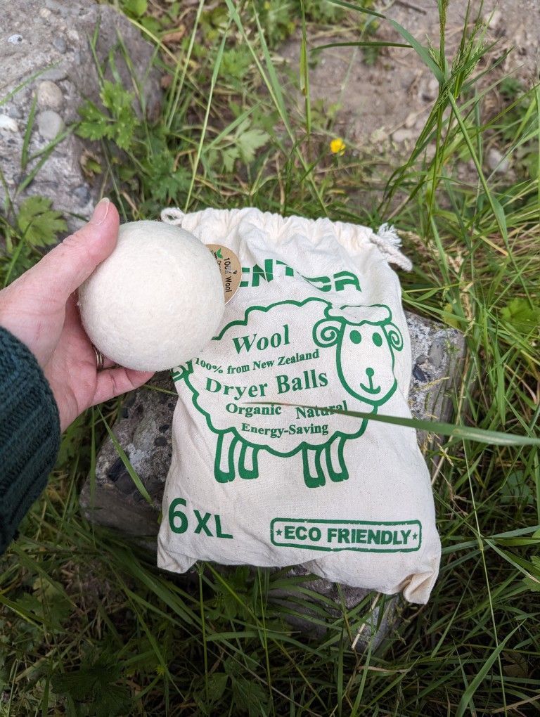 4 Wool Dryer Balls
