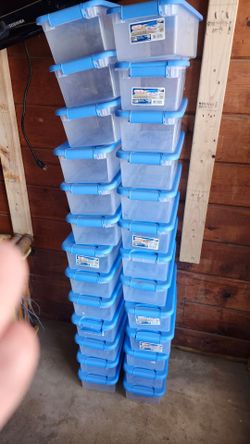 Shoe storage 26 lot
