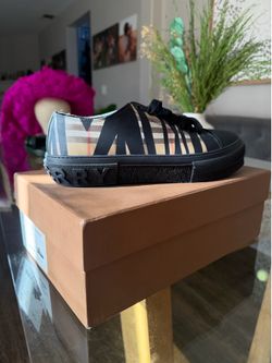 Burberry Shoes