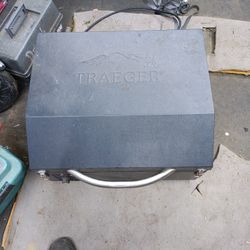 Traeger Tabletop Portable Pellet Grill,/Smoker