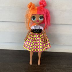 LOL Surprise OMG Neonlicious Fashion Doll