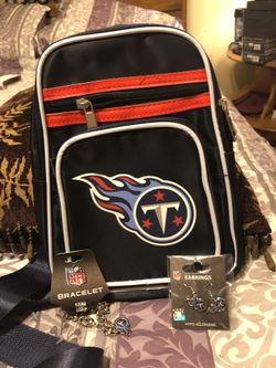 Tennessee Titans sling bag bracelet and earrings