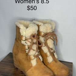 Sorel Fuzzy Boots 