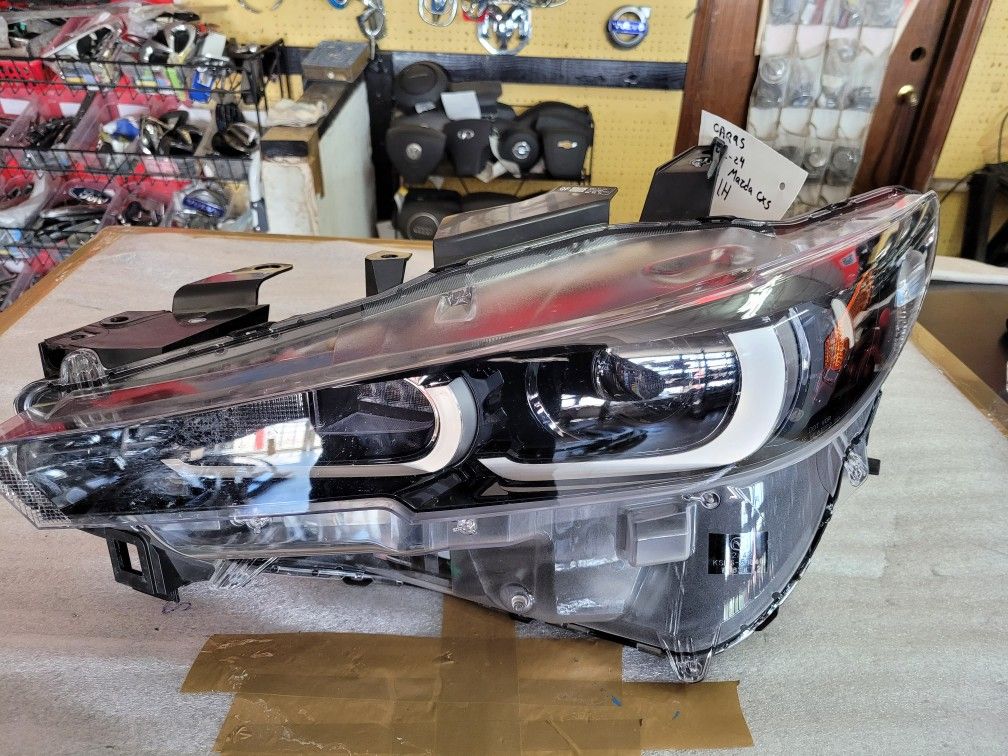 2022 - 24 - MAZDA CX5 - LEFT - HEADLIGHT