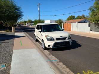 2012 KIA Soul.