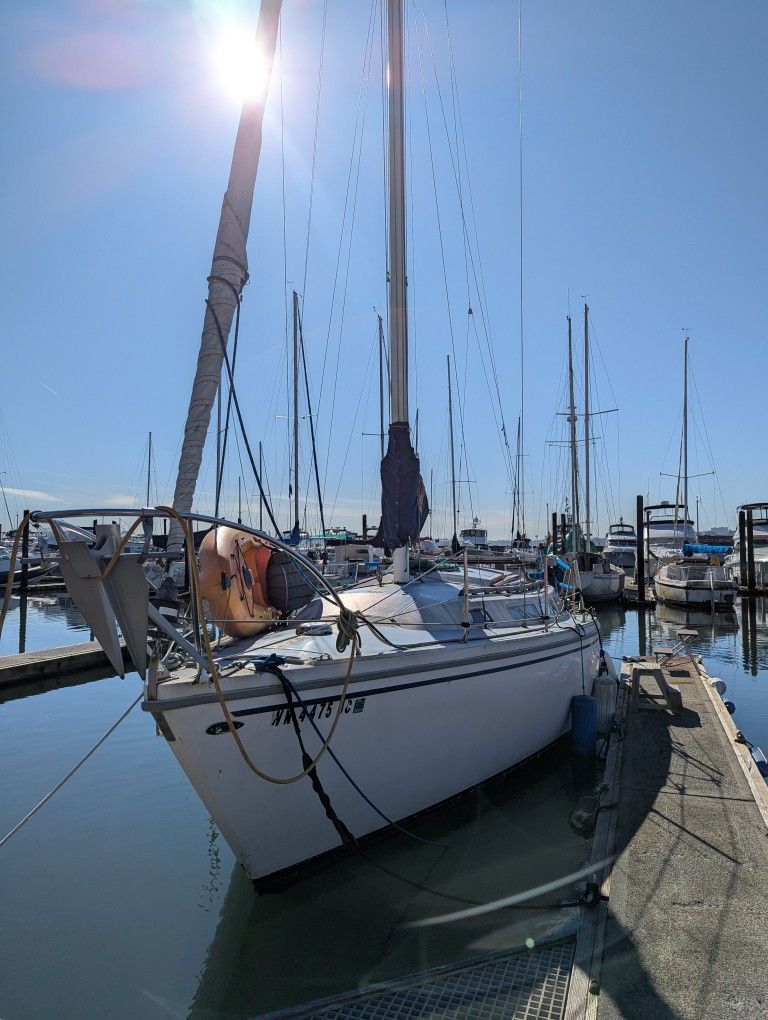 1976 Catalina 30