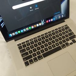 Apple Macbook Pro Retina intel Core i7 16gb Ram 500gb SSD  Charger Included