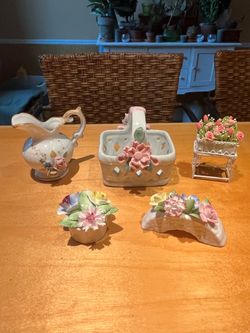 Assorted Floral Knick Knacks Collection