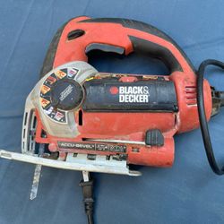 Black Deckers Smart Jig Saw