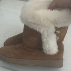 Girls Boots Size 3