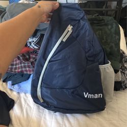 Cross Body Bag:/ Messenger Bag 