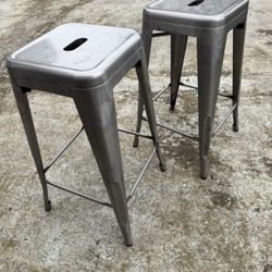 Bar Stools 