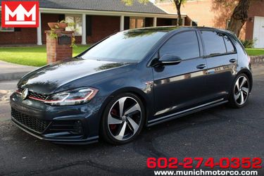 2019 Volkswagen Golf GTI