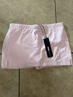 Brand New Pink Fashion Nova Skirt XS