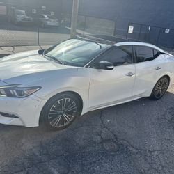 2018 Nissan Maxima