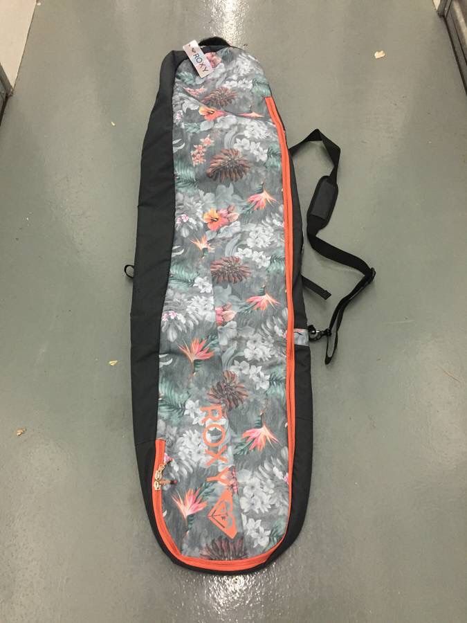 NEW padded snowboard bag Roxy women’s tropical print