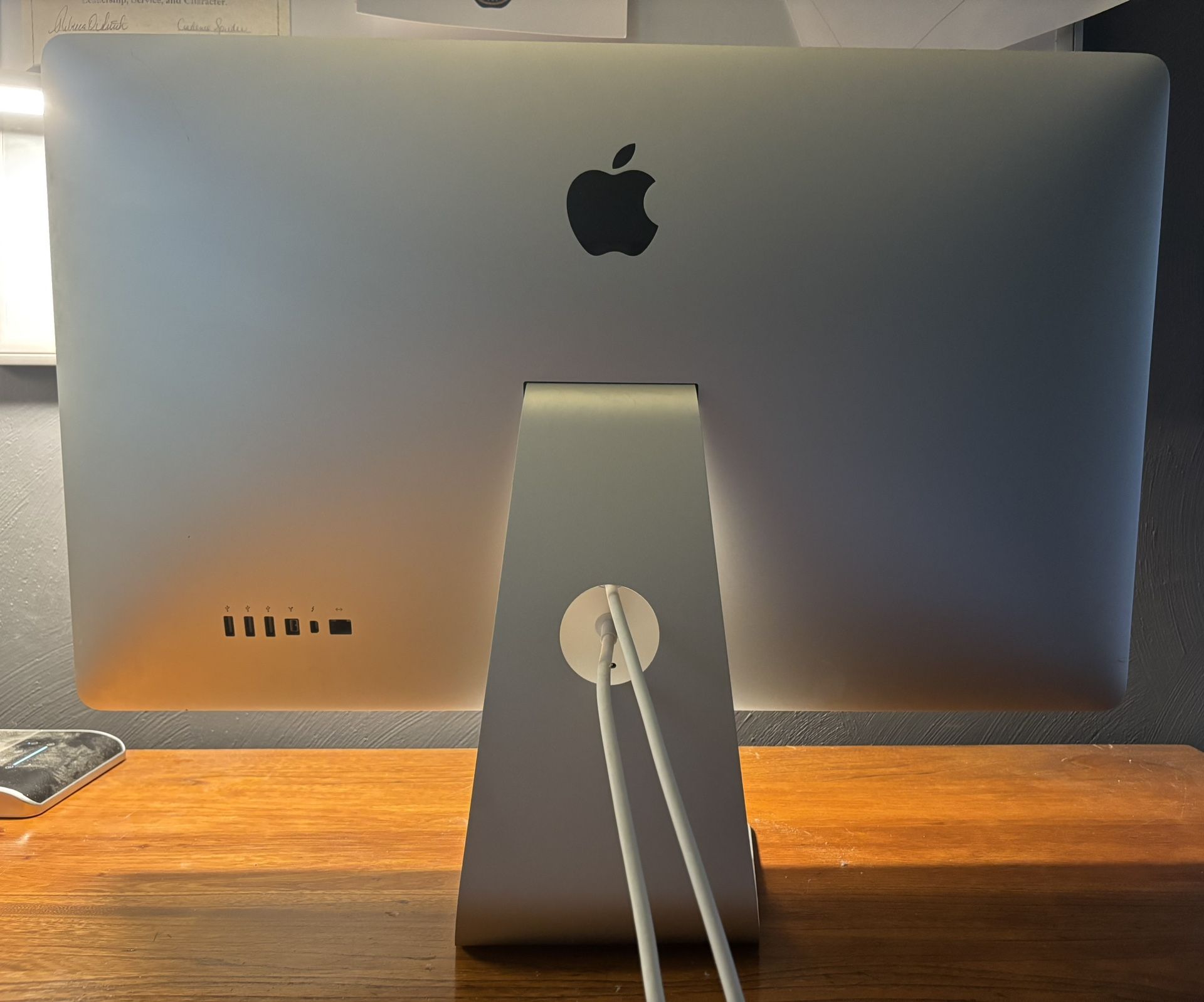 Apple 27” Monitor