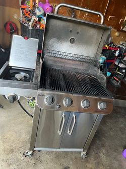 Char-Broil Performance Gas Grill