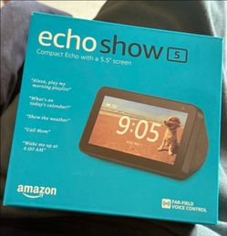 Echo show 5 BRAND NEW