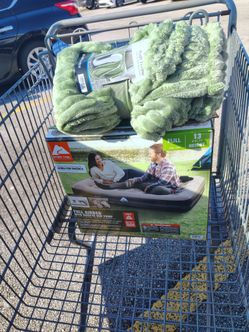 Airbed Built-in