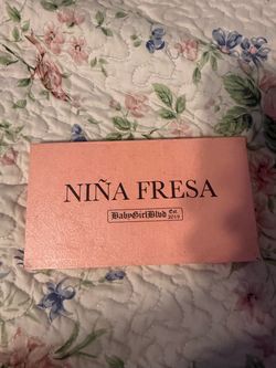 BabyGirlBlvd Niña Fresa Eyeshadow Palette