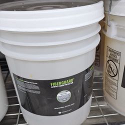 Automovil Protection liquid for leather and cloth seats. Container of 5 gal