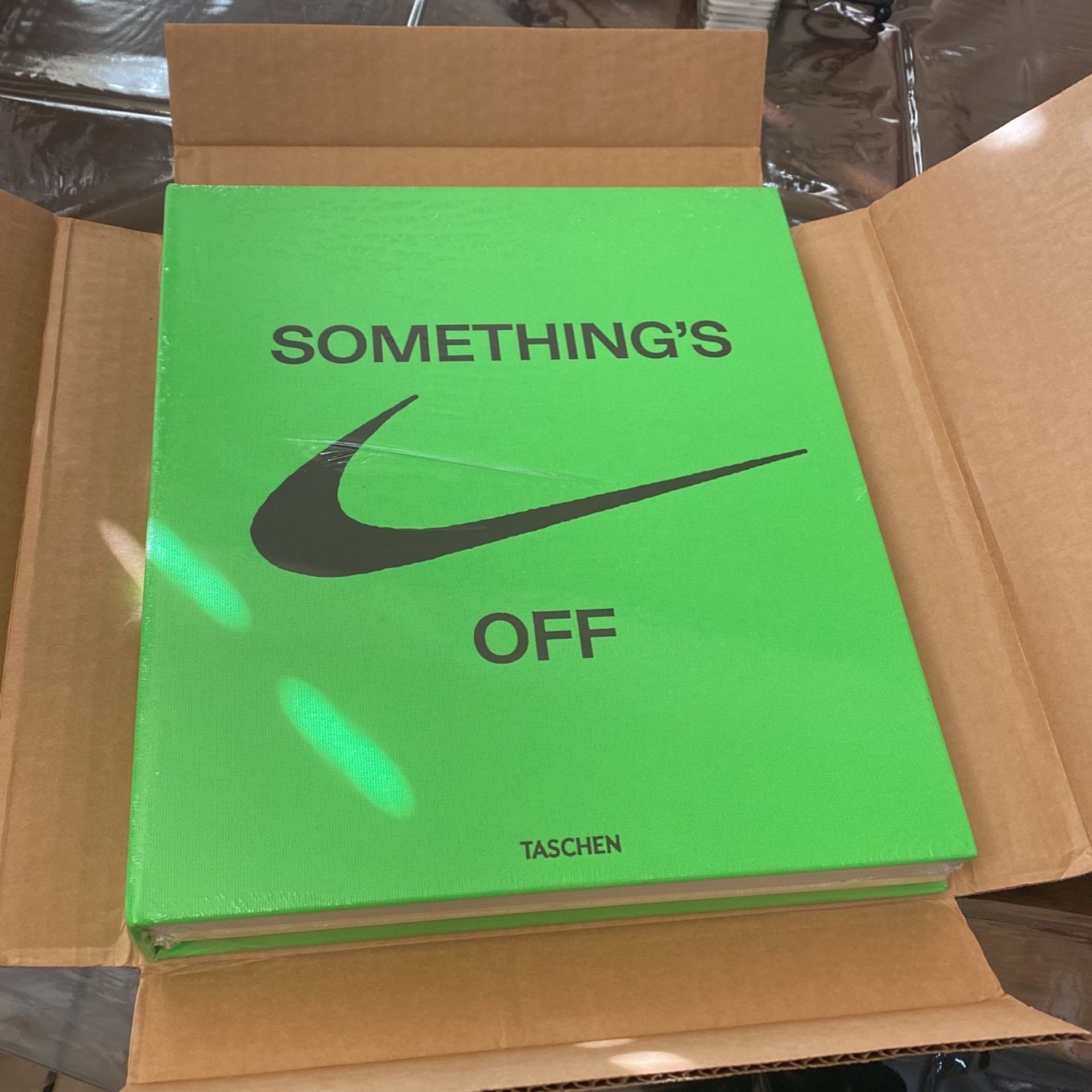 Virgil Abloh x Nike ICONS “the ten” Somethings Off Book In Hand