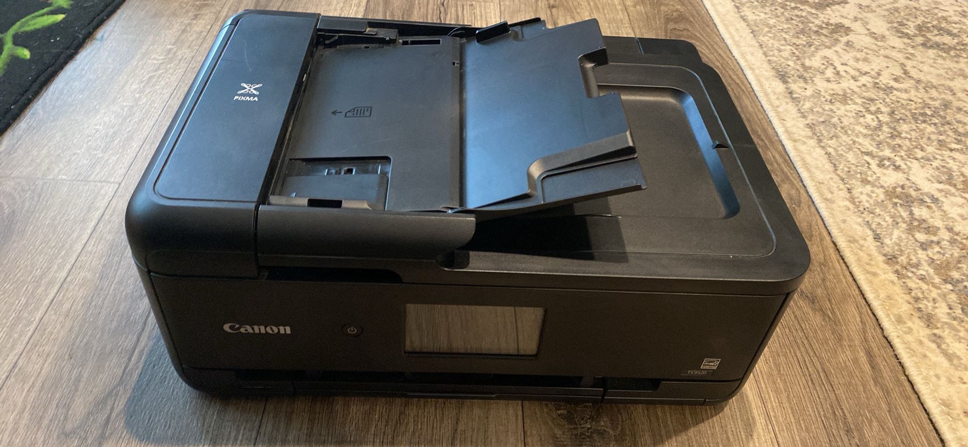 Canon TS9520 Color Printer. Wireless 