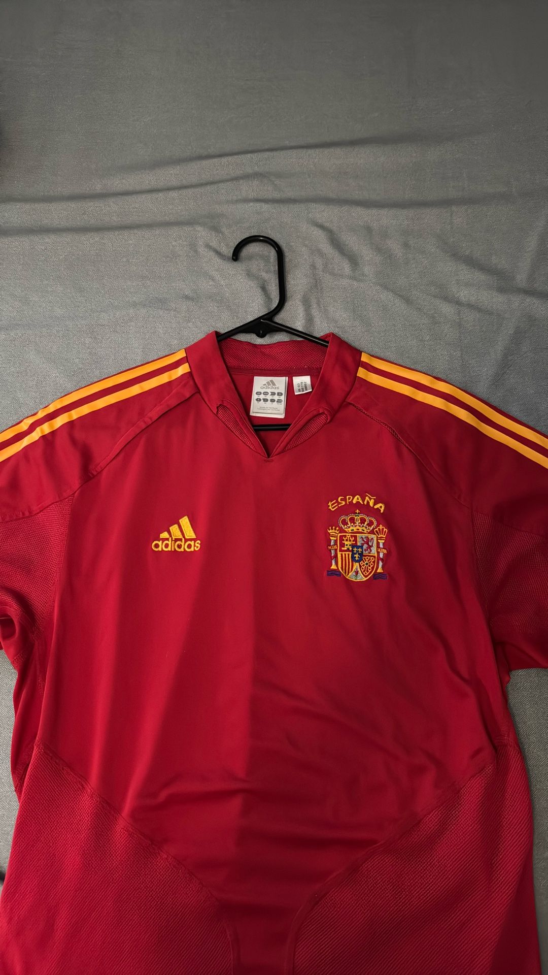 2004 Spain Home Jersey