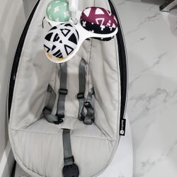 Mesedora De Bebe 4 Moms