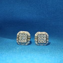 Moissanite 0.65 ctw Square Earring 