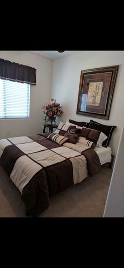 Wall decor/Framed artwork