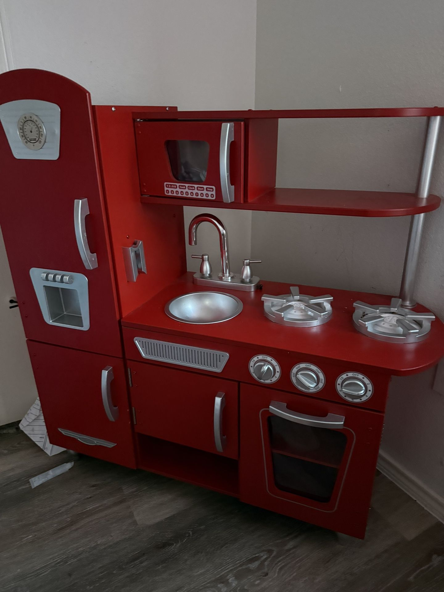 Toddler Kitchen 