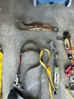 Climbing gear/body harness