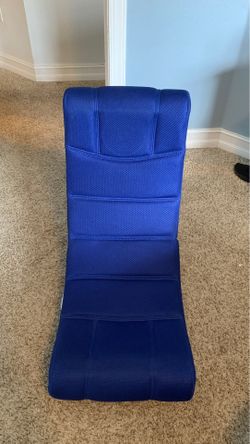 2 Foldable gaming chairs