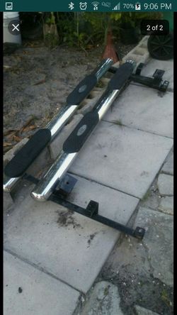 Foot steps for trucks5615779608