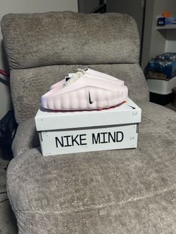 Nike mind pearl size 9W