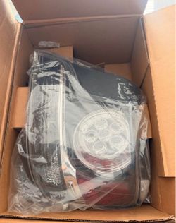Tail Light Lamp (Right) for 2014 Scion tC